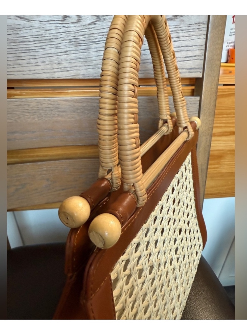 ASOS - Woven Rattan straw wooden handle Accent Tote Bag faux leather Brown Cream - Picture 3 of 8